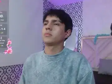Chaturbate Live Porn of damian_tay1