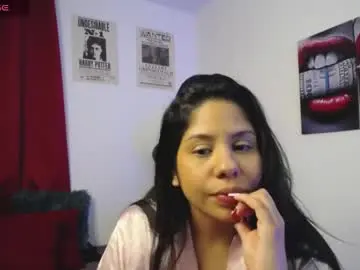 Chaturbate Best live sex cam show of mia_downson
