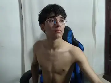 Chaturbate Live Sex of noah_millerx_
