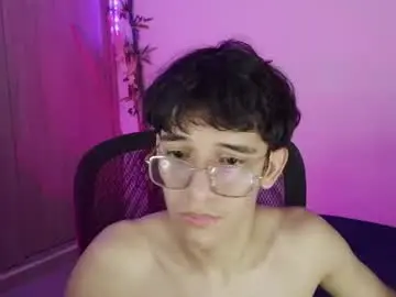 Chaturbate Nude Webcam of noah_millerx_