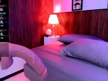 Chaturbate Best live sex cam show of ori_whore