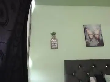 Chaturbate Nude Webcam of zoepaz_