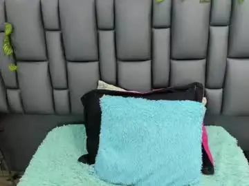 Chaturbate Live Sex of isabella_led