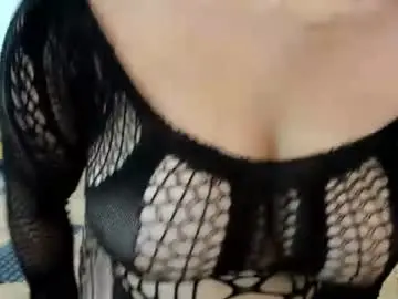 Chaturbate Watch Live Sex Cams of isabella_led