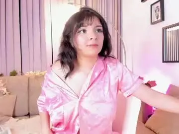 Chaturbate Live Sex Cam of sophi_velvet