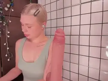 Chaturbate Live Sex Cam of wintershy