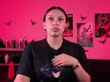 Chaturbate Free Porn Cam of lilith_deveraux_