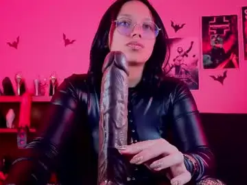 Chaturbate Sex Cam of lilith_deveraux_