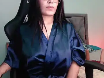 Chaturbate Live Sex Cam of amy_stiward