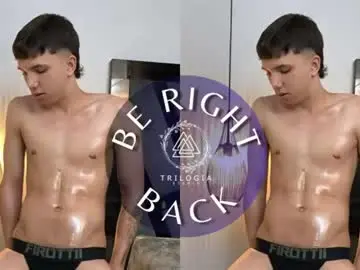 Chaturbate Sex Cam of andy_miller5