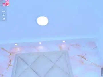 Chaturbate Live Porn of mhia_kate