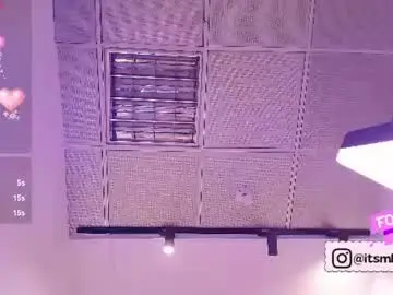 Chaturbate Live Sex Cam of mhia_kate