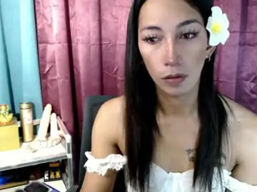 Chaturbate Sex Cam of pinay_lucy