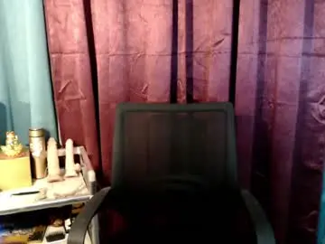 Chaturbate Sex Cam of pinay_lucy
