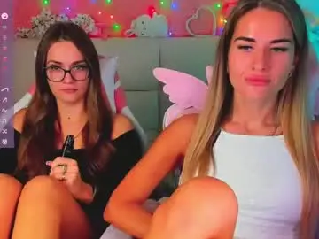 Chaturbate Free Live Porn of hotty_girls_here