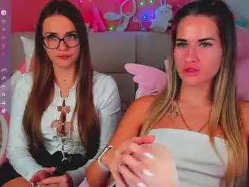 Chaturbate Live Porn of hotty_girls_here