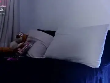 Chaturbate Free Live Porn of phillip_collins