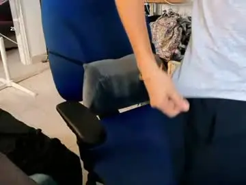 Chaturbate Live Porn of curiousgenie