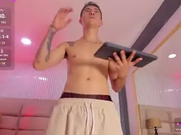 Chaturbate Best live sex cam show of diamondss_1