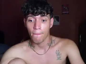 Chaturbate Live Sex Cam of hunter_jagg