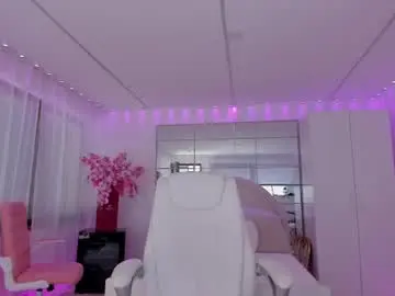 Chaturbate Free Live Porn of miss_diamond__