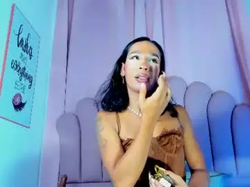 Chaturbate Best live sex cam show of nicolemadrird