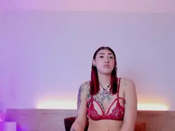 Chaturbate Watch Live Sex Cams of zammyrossee