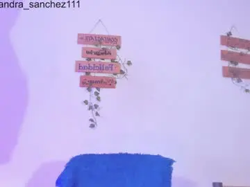 Chaturbate Free Live Porn of alisiacollinsss