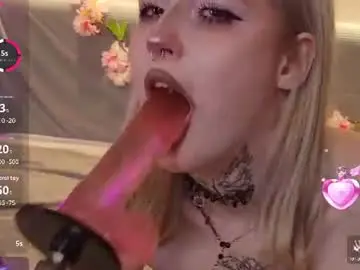 Chaturbate Sex Cam of aurora_radiance
