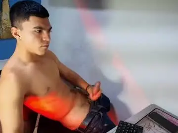 Chaturbate Live Sex Cam of el_jefe32