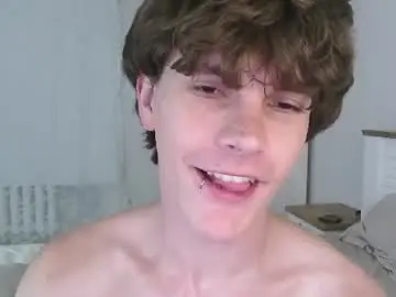 Chaturbate Live Sex Cam of eric_crush
