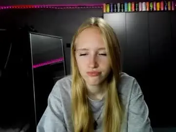 Chaturbate Live Sex Cam of reganbehanan