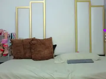 Chaturbate Live Sex Cam of annylittle_