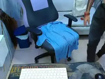 Chaturbate Best live sex cam show of boy_tatto77
