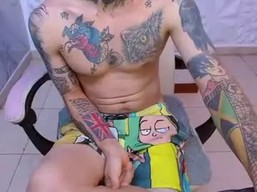 Chaturbate Best live sex cam show of boy_tatto77