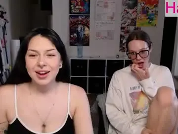 Chaturbate Live Sex Cam of eliza_benet_