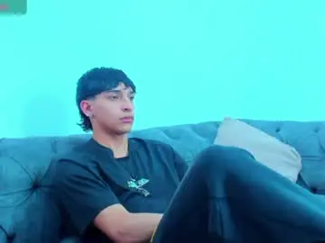 Chaturbate Sex Cam of kroywave