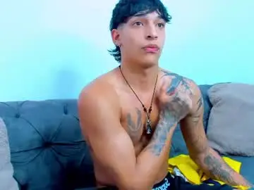 Chaturbate Live Sex Cam of kroywave