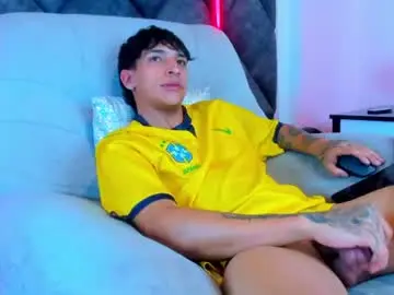 Chaturbate Sex Chat of kroywave
