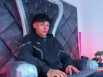 Chaturbate Free Porn Cam of kroywave