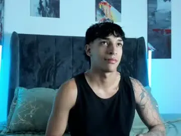 Chaturbate Free Porn Cam of kroywave