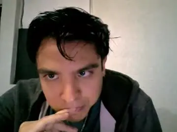 Chaturbate Live Sex Cam of pepearenas16