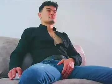 Chaturbate Nude Webcam of jhohannes_maximo