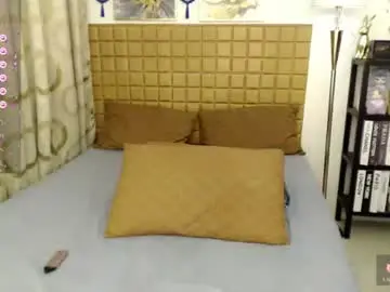 Chaturbate Watch Live Sex Cams of mommyknowsbest69