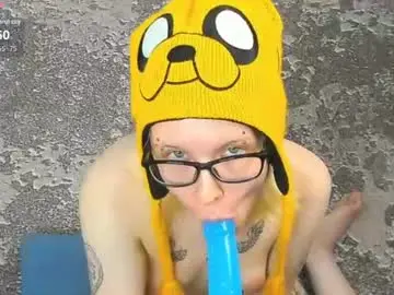 Chaturbate Live Sex of pipipewpewpipiu