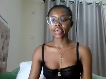 Chaturbate Live Sex Cam of theequinn1