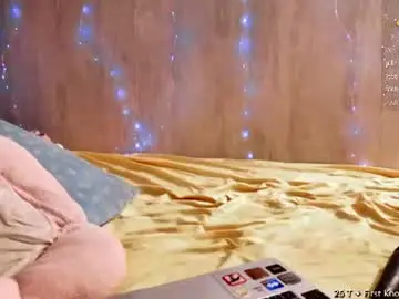 Chaturbate Live Porn of wounded_goddess