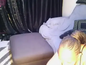 Chaturbate Live Porn of _silvergirl_