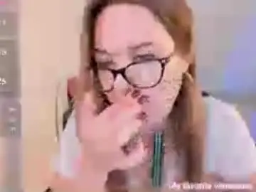 Chaturbate Best live sex cam show of ami_amour_