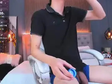 Chaturbate Live Porn of camilo_stark